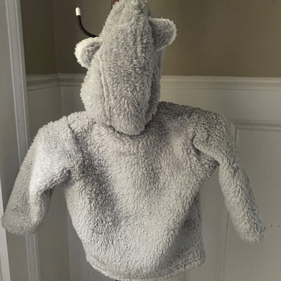 NWT  Patagonia  Baby Furry Friends Fleece Jacket Salt Grey 3-6 Months - Picture 3 of 3